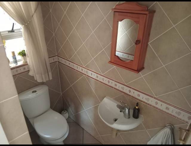 4 BEDROOM HOUSE FOR SALE IN ELDORAIGNE